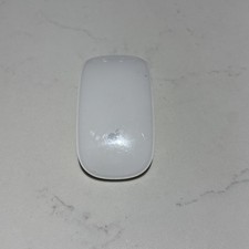 Apple A1296 Wireless Bluetooth Magic Laser Mouse White AA Battery operated