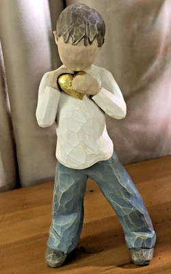 Willow Tree HEART OF GOLD ''You Will Always Have My Heart'' Figurine 5'' NEW