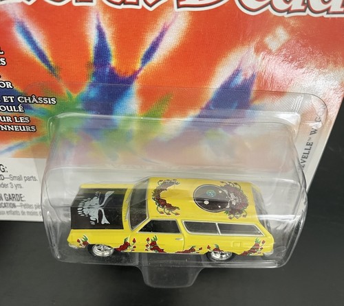Johnny Lightning 65 1965 Chevy Chevelle Wagon Grateful Dead Chevrolet Car Yellow - Picture 3 of 6