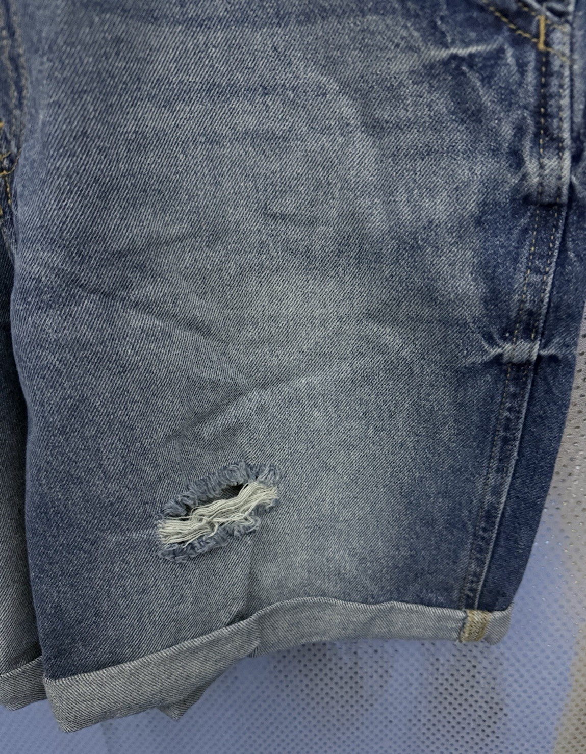 H&M &Denim Shortalls Womens Sz M Cotton Distressed Denim Jean Short Overalls NWT thumbnail 6