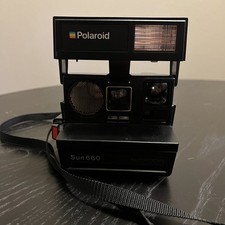 Polaroid 600 Land Camera Sun 660 Autofocus Vintage Instant Camera - Read