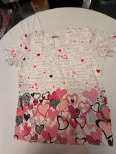 UNIFORM SCRUBS BY UA SCRUBS TOP LOVE VALENTINE NO SIZE PREOWNED Q-22