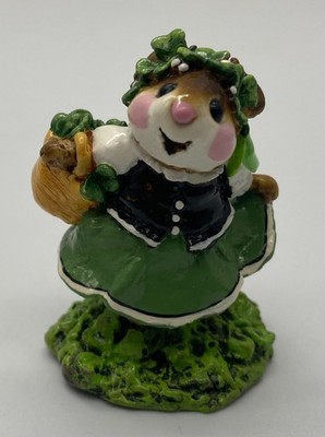 Wee Forest Folk Colleen O'Green M-167 Shamrock Mouse Figurine