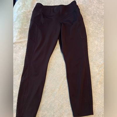Athleta Leggings featuring Laser-Cut  Air-Hole  Perforations Small Petite S