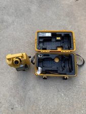 TOPCON DT-104 Electronic Thoedolite Transit Laser