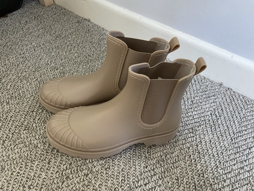 Rocket Dog Chunky Chelsea Ankle Wellington Rain Boots Wellibobs Size 8 New - Picture 4 of 6