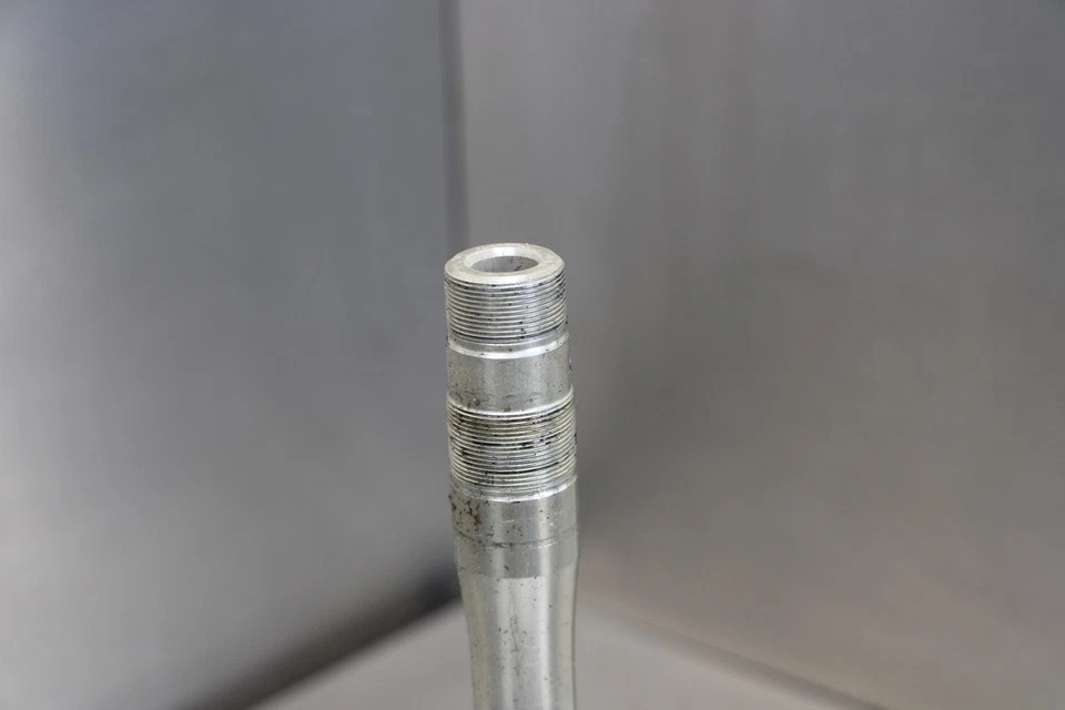 04-05 HONDA CBR1000RR 1000R HORQUILLA DELANTERA ABRAZADERA INFERIOR TRIPLE ÁRBOL VÁSTAGO Foto 4 de 4