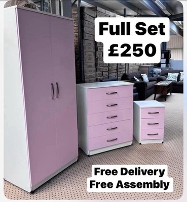 Nagelneuer schöner Kleiderschrank 2 Türen weiß/rosa KOMPLETTSET für Mädchen nur 250£   