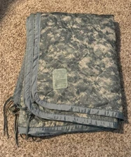 Authentic Poncho Liner / Woobie Blanket Wet Weather 82”x62” ACU*