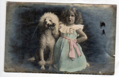 KIND & HUND trainiert / PUDEL raucht die PFEIFE 1909