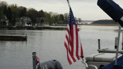 removable pontoon boat rail flag pole mount/ holder, holds