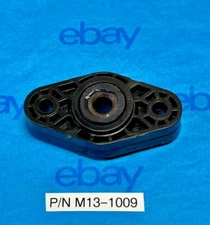 M13-1009 Genuine Paccar Bushing Mounting Exhaust OEM-New