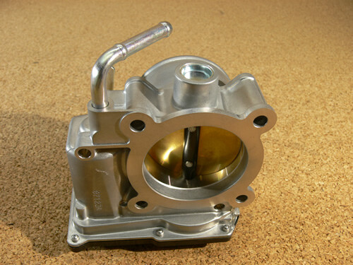 GENUINE LAND ROVER THROTTLE BODY AND MOTOR LR3 LR4 V6 4.0 NEW LR006814 - Picture 4 of 8