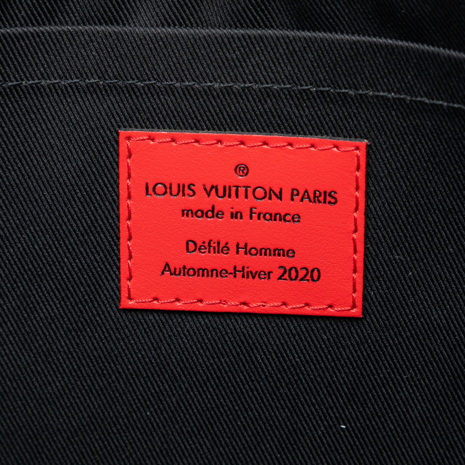 Authenticated Louis Vuitton Monogram A4 Multipock… - image 5