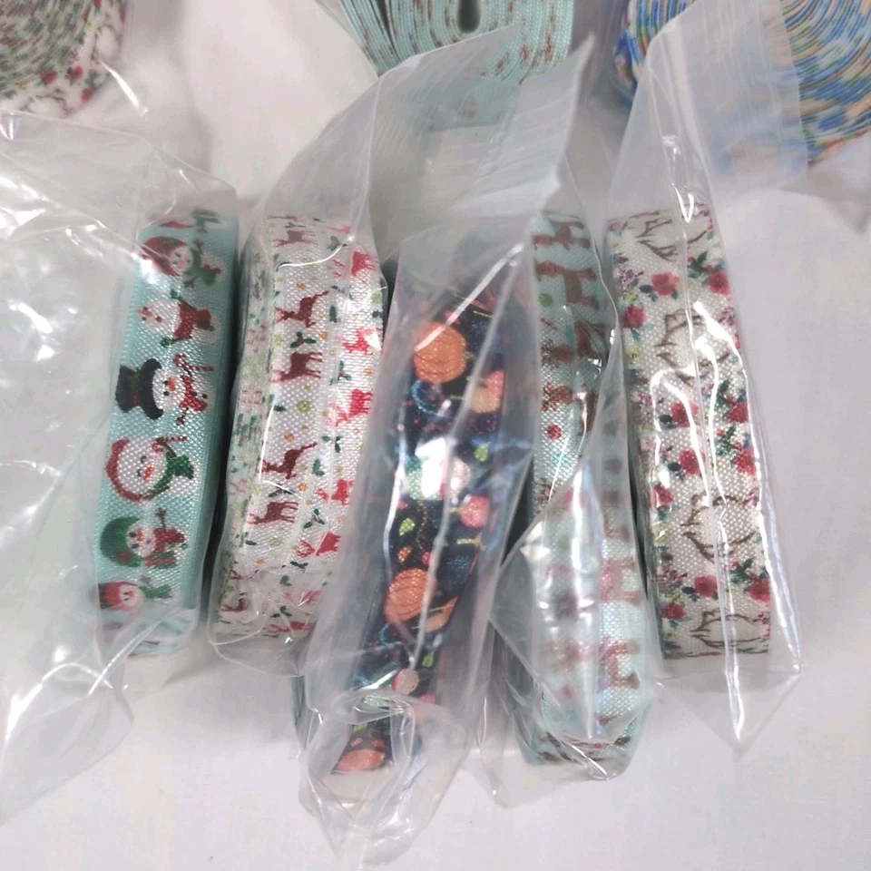 Lot of 25 Rolls of Christmas Elastic Ribbon New 5/8" Wide Holiday Crafts Lot8 - Image 2 of 4