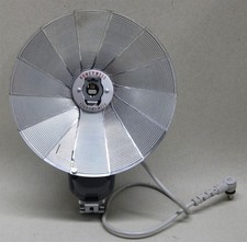 HONEYWELL TILT-A-MITE Collapsible Folding Pocket Flash 4.5" Dia. Uses AG-1 Bulbs