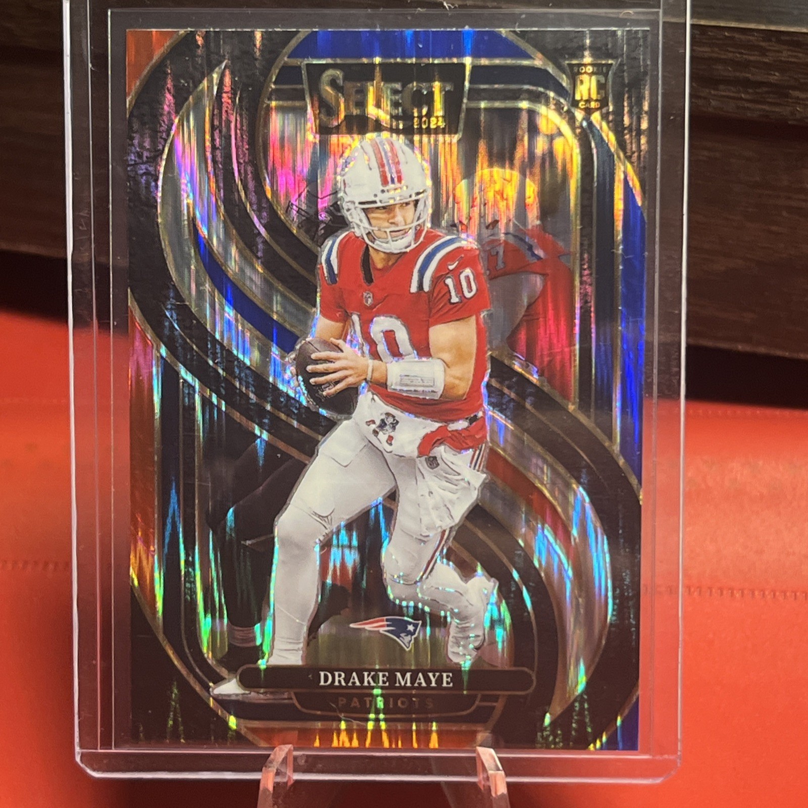 2024 Panini Select Drake Maye Red Blue Shock Prizm RC Rookie #113 Patriots