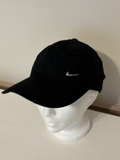 Women  s Nike Dri Fit Club Hat Black Metal Swoosh Strap Back Cap Lightweight