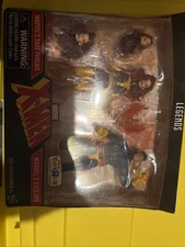Toys R Us EXCLUSIVE MARVEL LEGENDS CYCLOPS DARK PHOENIX 2 Pack MIP TRU X-Men 