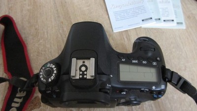 Canon EOS 60D DSLR in OVP mit Original-Lieferumfang, ohne Objektiv