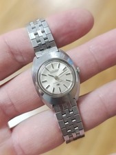 Montre Citizen Electronic Cosmotron pour femme ne fonctionne pas