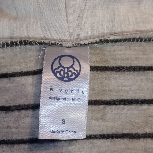te verde S Cropped Cowl Neck Sweatshirt - Picture 15 of 16