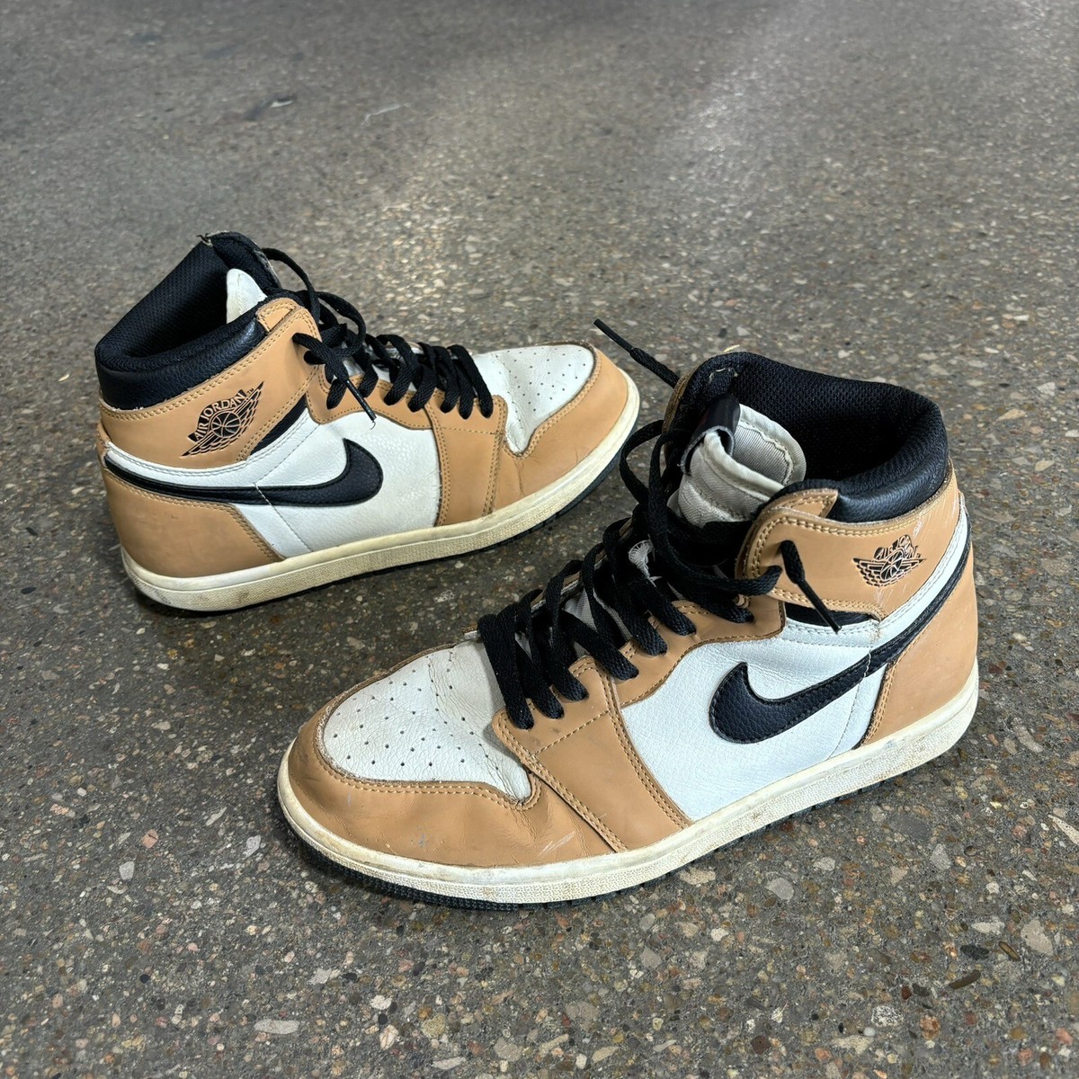 シューズ(男性用) NIKE AIR JORDAN 1 HIGH ROOKIE 555088-700 Nike Jordan 1 Rookie of the Year Gold Harvest 555088-700