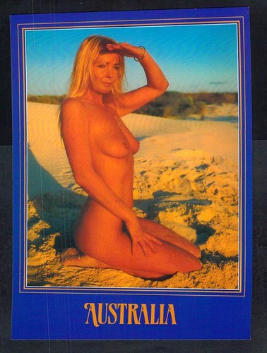 LI0054 Australia Topless Beach Babes MDS postcard