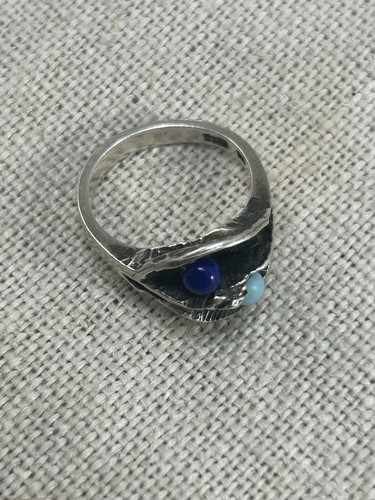 Anillo de plata artesanal vintage años 90 turquesa y lapislázuli talla O 925 - Imagen 11 de 16