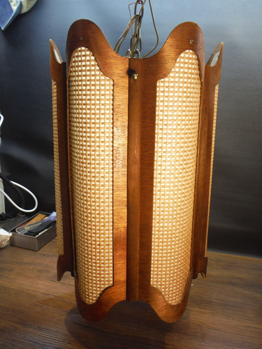 Vintage Mid Century Wood Swag Hanging Lamp 19" tall - Picture 4 of 5