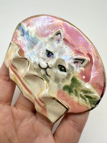 Vintage porcelain kitten cat large brooch pin - Picture 2 of 5