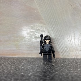 LEGO Star Wars Agent Alexandr Kallus Minifigure with Helmet SW0625 75158