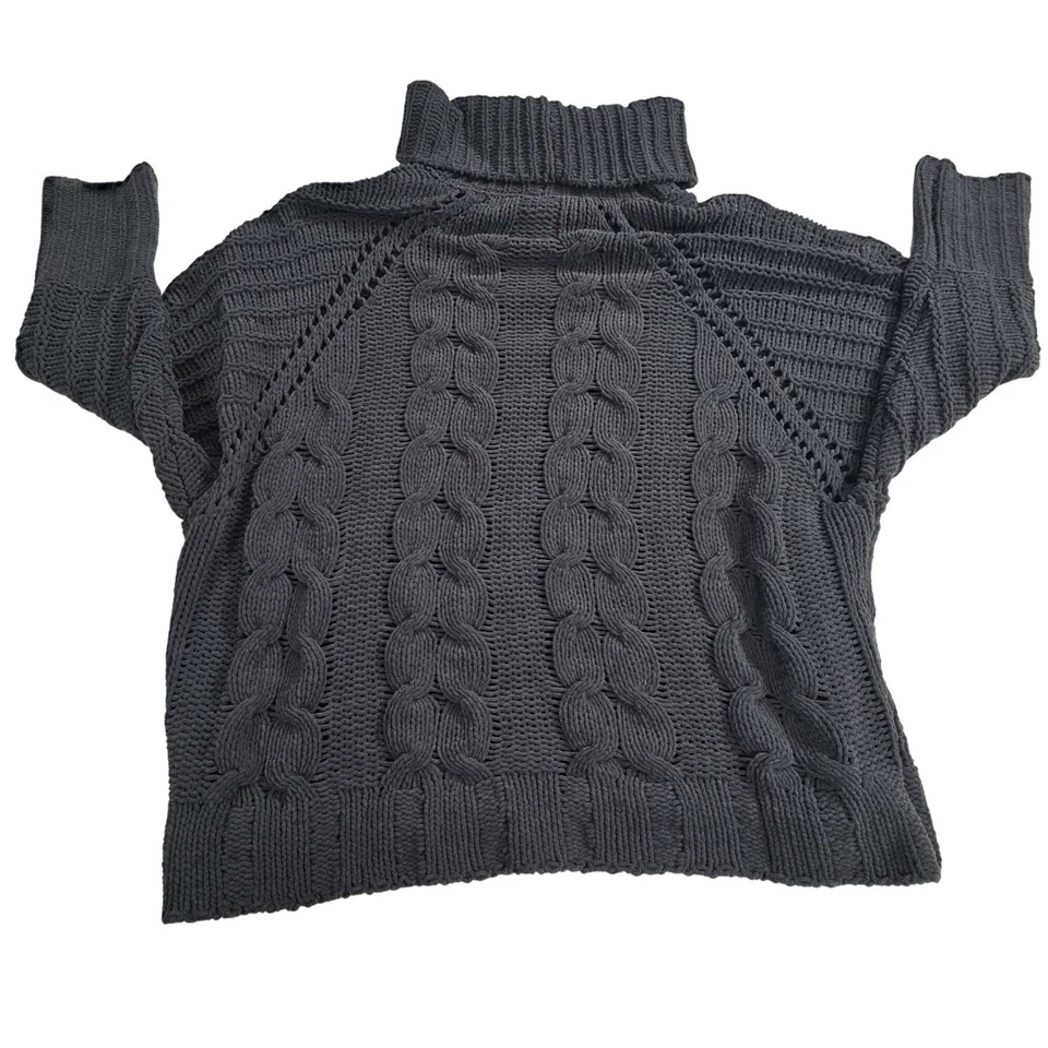 Suéter para mujer Marla Wynne M grueso carbón tejido con cable Grandmacore Foto 3 de 4