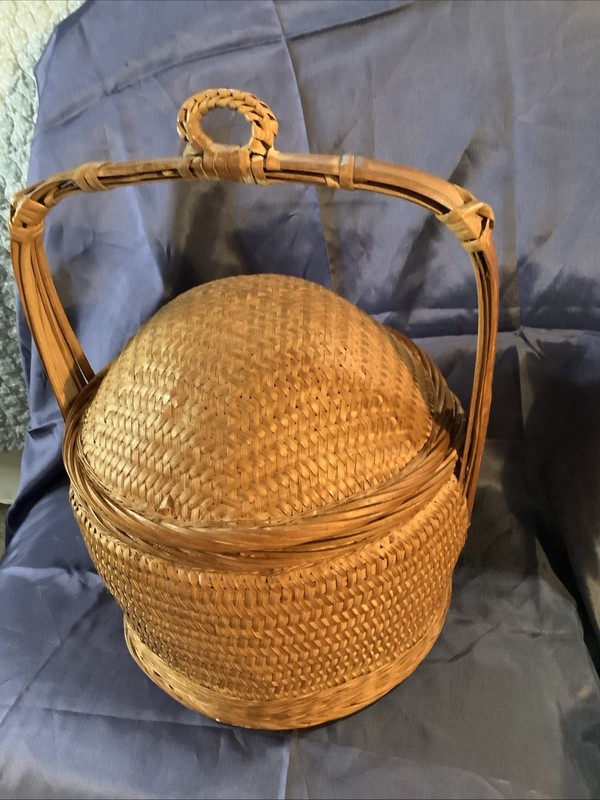 Vintage Oriental Wicker Bamboo Chinese Wedding Basket With Lid Excellent