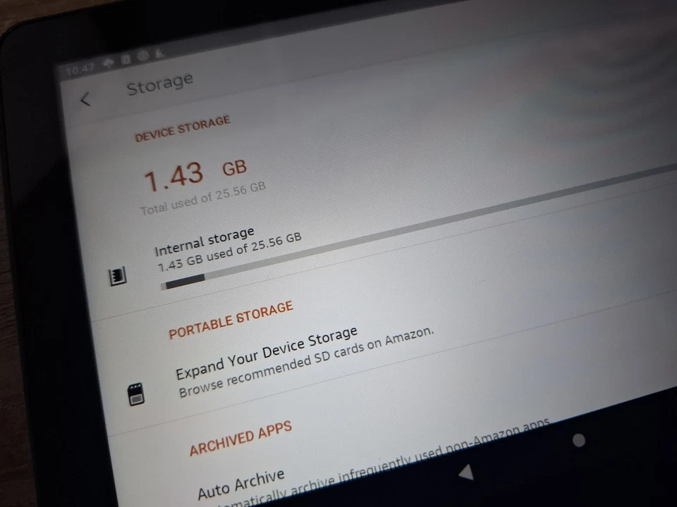 Amazon Kindle Fire HD 8 (12th Gen) - 32GB, Wi-Fi, 8in Tablet GREEN R2SP8T - Image 3 of 4