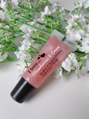 I love... Strawberries & Cream Lip Gloss Lipgloss