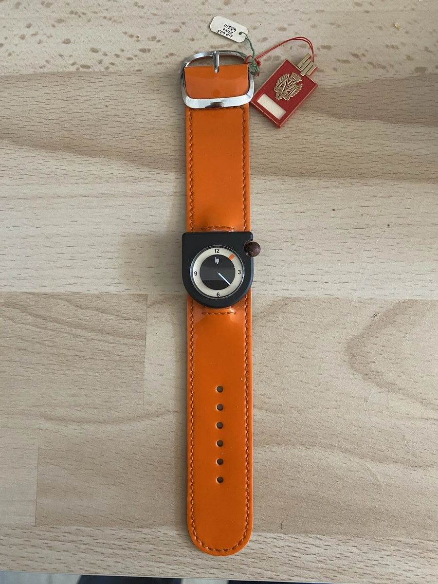 montre de dame mécanique LIP,DAUPHINE. Plaqué Or