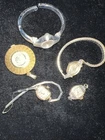 Lot Of 5 Ladies VTG Watches Central Hilton Bulova Timex & Guardian