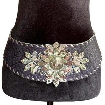 VTG Boho It's A Jungle Handmade Thick Artsy 1 of 1 Leather Belt  Whimsigoth 80s