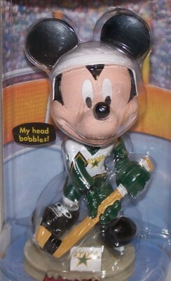 Disney Face Off Mickey Mouse Stars Hockey Player 7