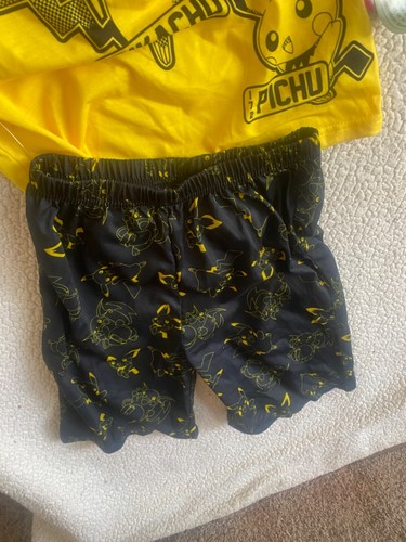 Pokemon Boys Yellow Black Shirt & Shorts 2 Pc Set Size 8/10 - Picture 3 of 9