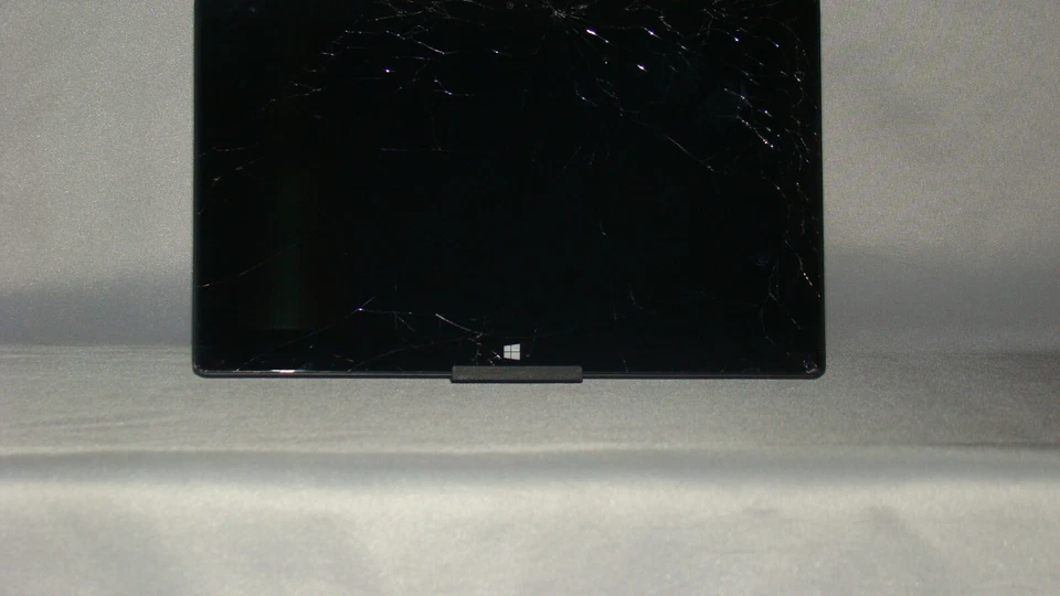 Microsoft Surface Pro 128 Go - Táctil No Funciona Componentes Muertos - Imagen 3 de 4