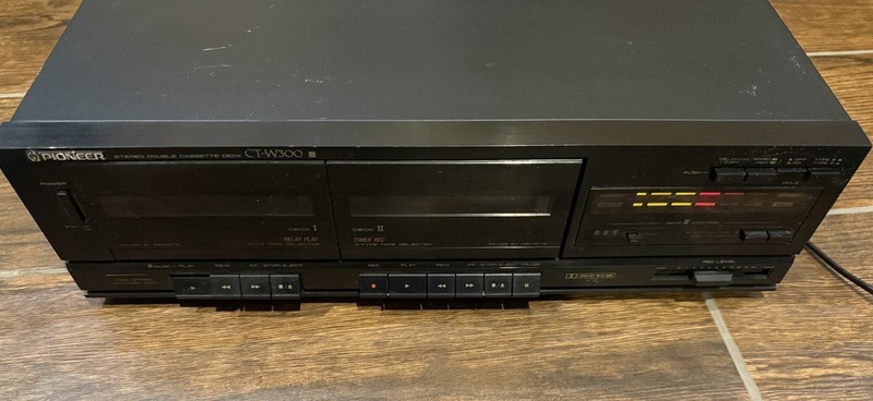 Pioneer Tape Deck CT-W300 Dolby Stereo Dual Cassette Player Recorder Tested
