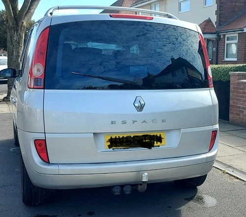 Renault Espace 1.9.diesel Spares Or Repair - Picture 1 of 17