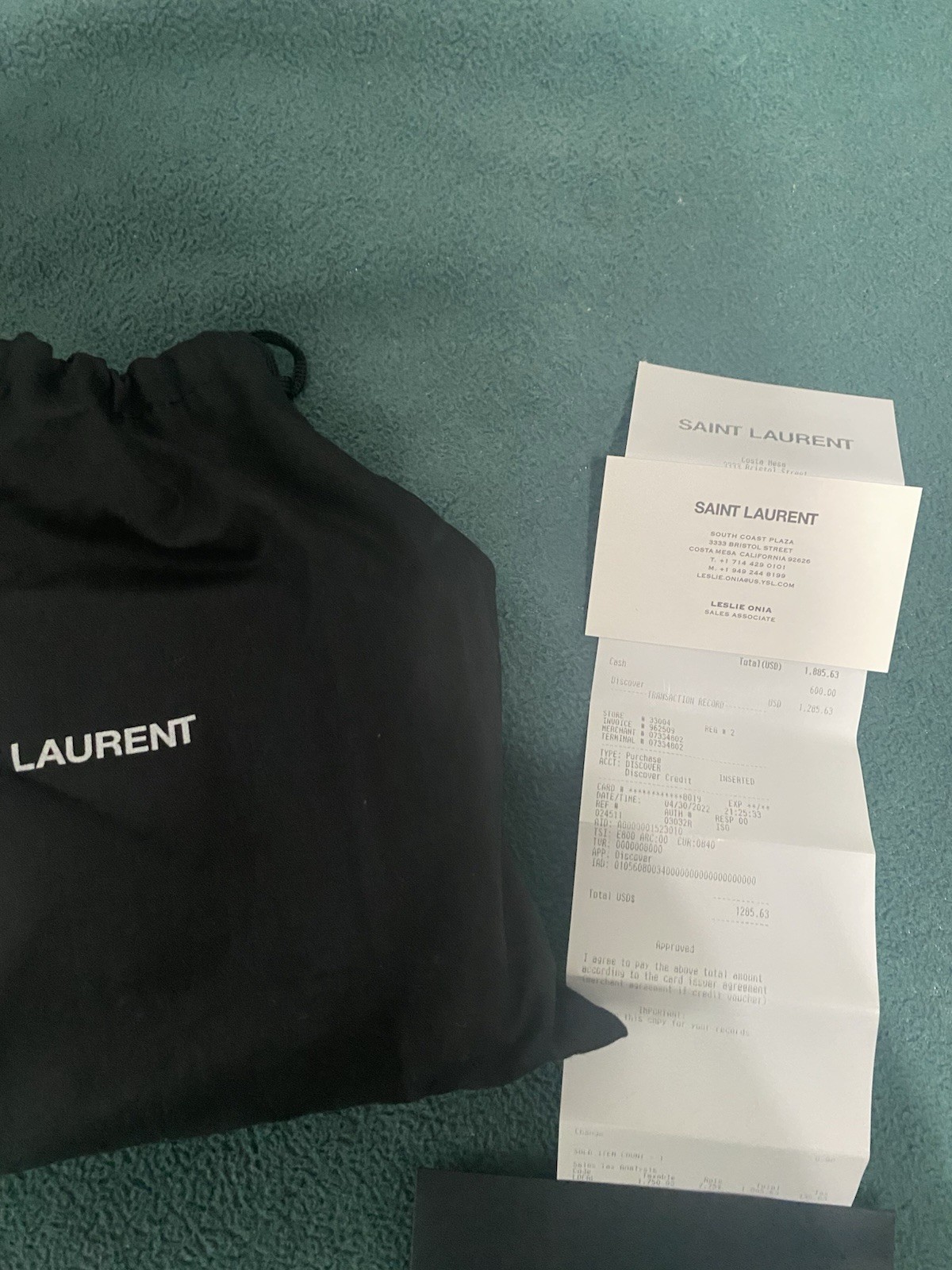 SAINT LAURENT KATE SMALL IN GRAIN DE POUDRE PELLE GOFFRATA NERO