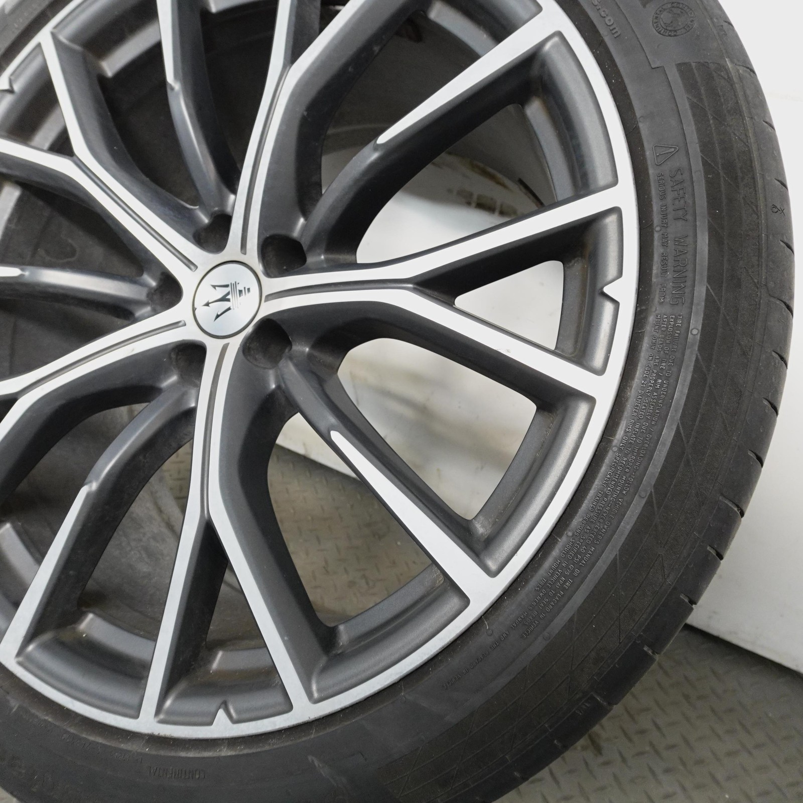 Maserati Grecale 2023-2026 REAR Wheel P/N 670044700