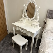 Dressing Table With Mirror And Stool