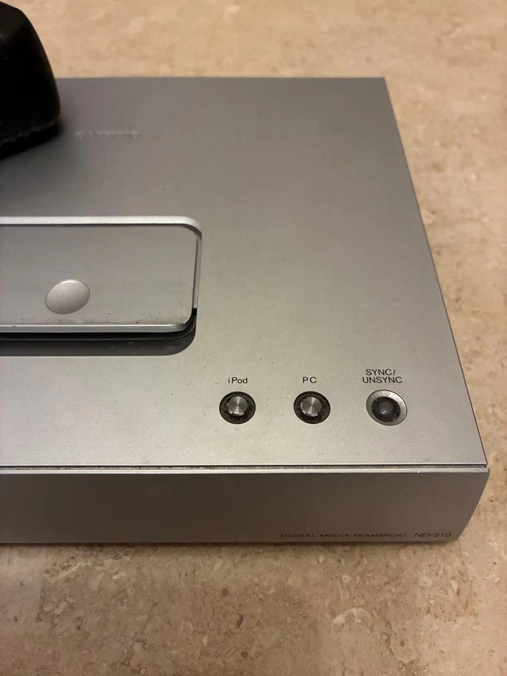 ONKYO ND-S10(S) Digital Media Transport Dock for iPod iPhone w/ Power Cable Used Foto 3 de 4
