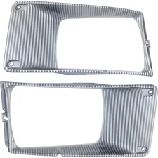 Headlight Bezel For 95-97 International Harvester 8200 Set of 2 Left and Right
