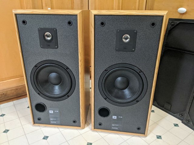 jbl s26